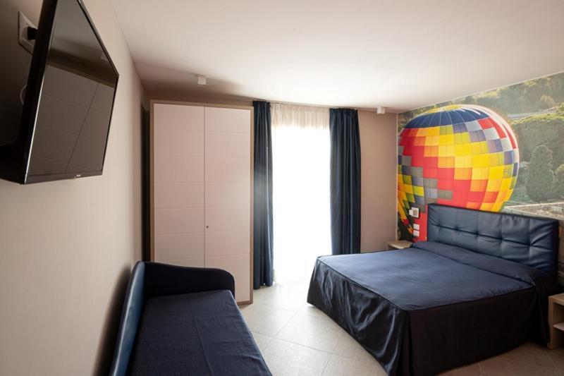 Hotel La Sorgente Hs Paestum Bagian luar foto
