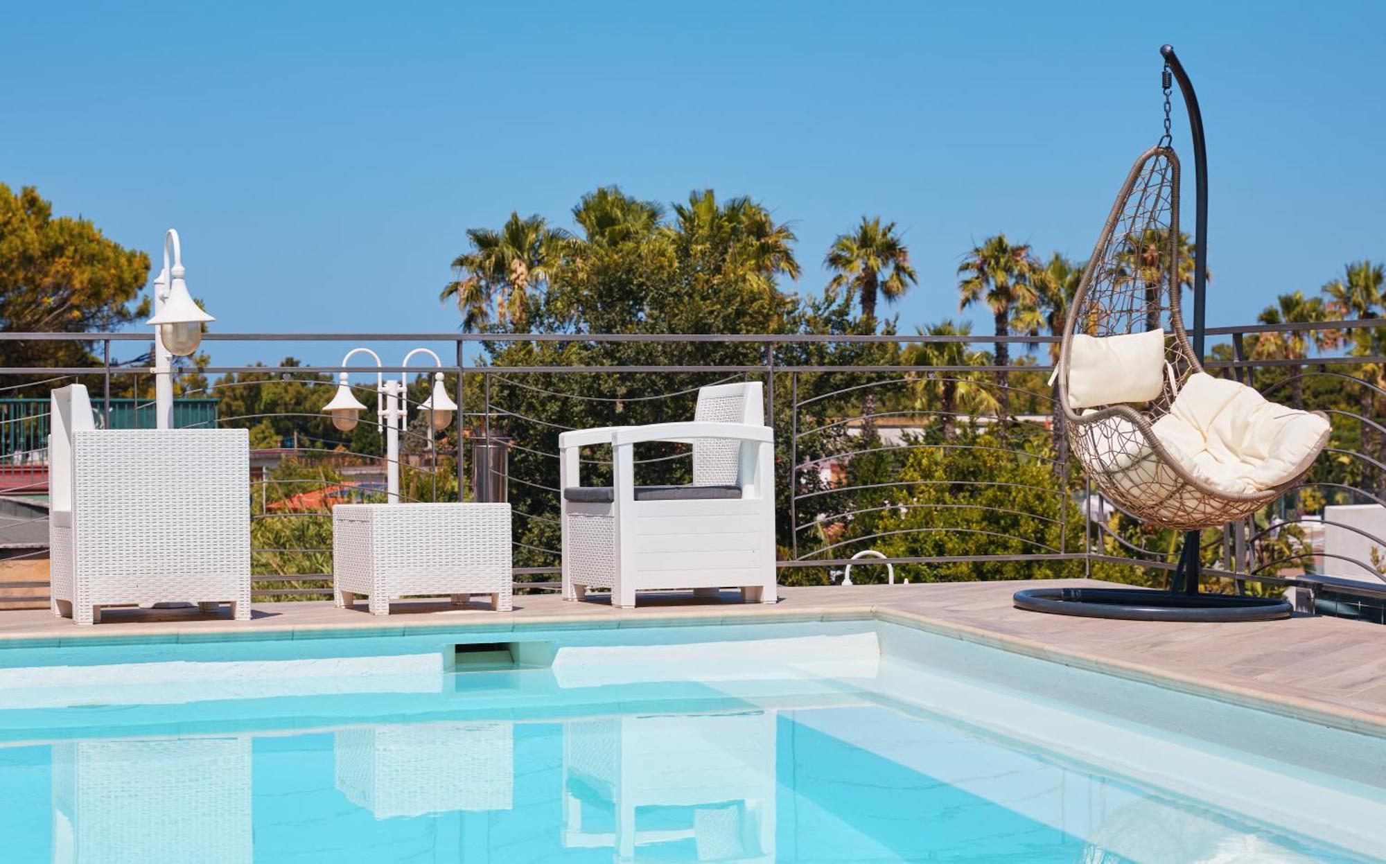 Hotel La Sorgente Hs Paestum Bagian luar foto
